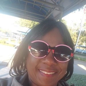 Meet your Posher, Brunetta